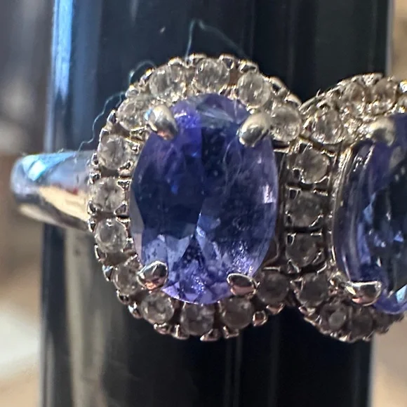 Tanzanite and white zircon ring in 925 sterling silver. Size 8 - Picture 3 of 7